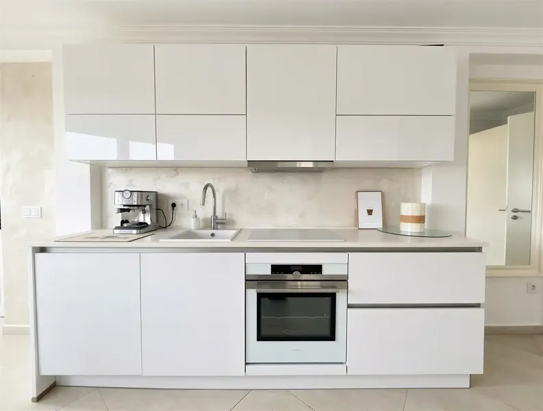 High-quality penthouse with panoramic sea views — photo 5