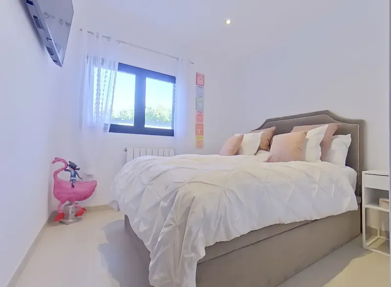 Modern designer home with sea views: a home where every day feels like a holiday — photo 10