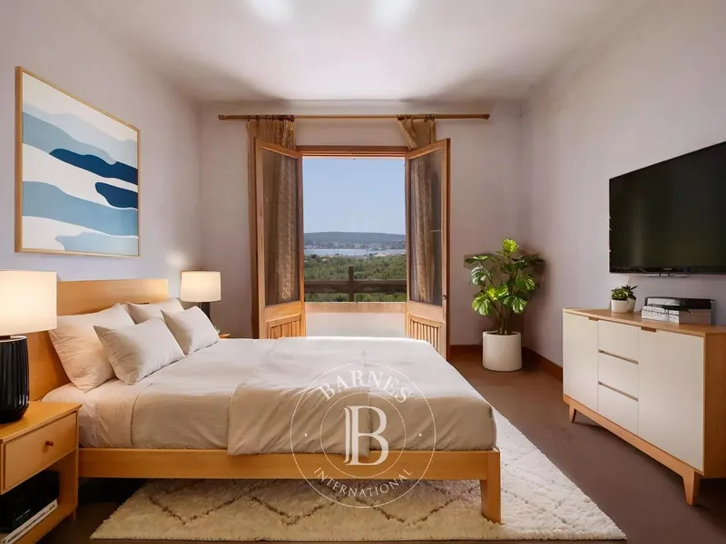 Sea View Villa with Renovation Potential in Costa d’En Blanes — photo 4