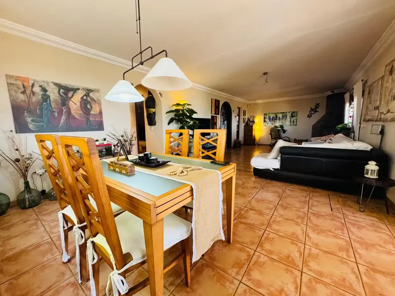 We present this fully legalized property, with grid electricity and its own well, located just 2 minutes from the center of Llucmajor, built — photo 5