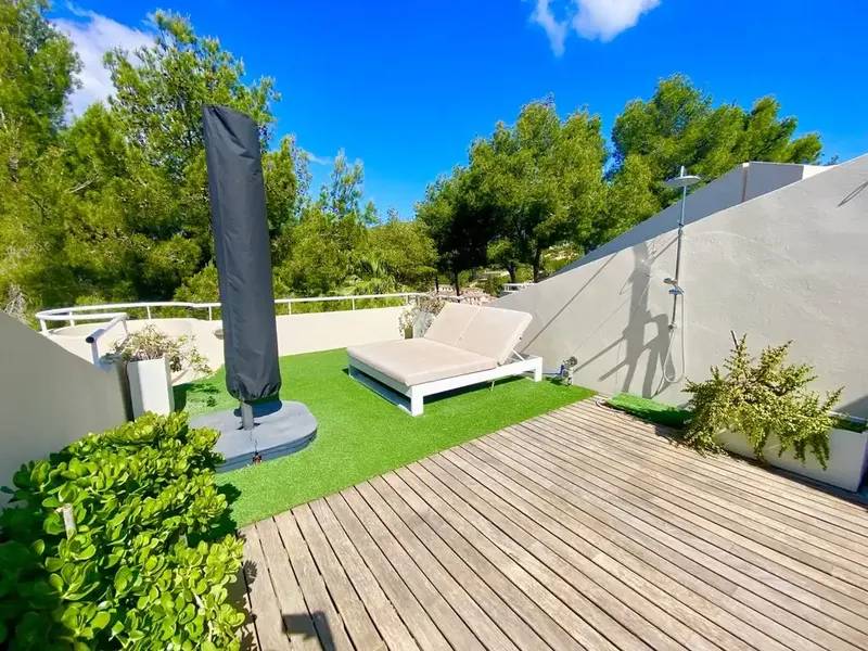 Elegant fully renovated penthouse with views over the Bendinat golf course, located in one of the most exclusive residential communities — photo 11