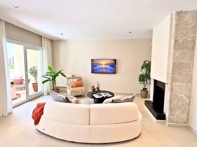 A property that combines style, comfort, and location – the perfect opportunity to enjoy the best of Playa de Palma living. — photo 8
