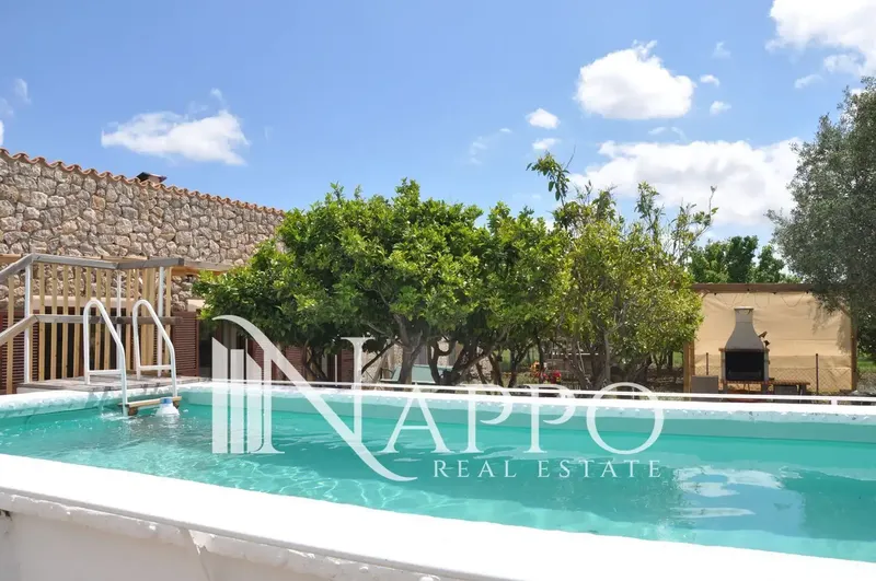 Nappo Real Estate is pleased to present this charming rustic property with a holiday license, located in a privileged setting of — photo 7
