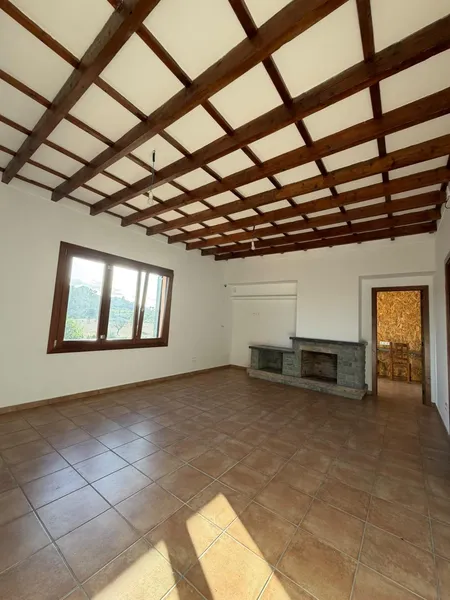 ALQUILER EXCELENTE FINCA AFUERAS DE SINEU — photo 3
