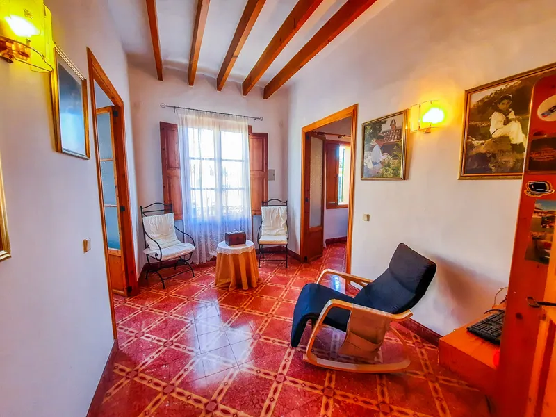 Ref. 2395T – Andratx – Town house in very good condition located in a quiet residential area — photo 6