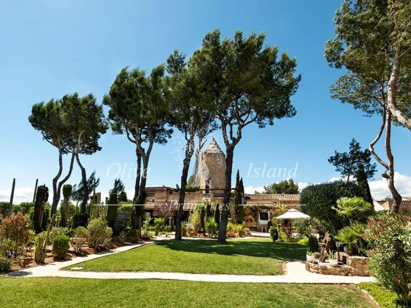 Luxury home in Santa Eugènia, Province of Balearic Islands — photo 1