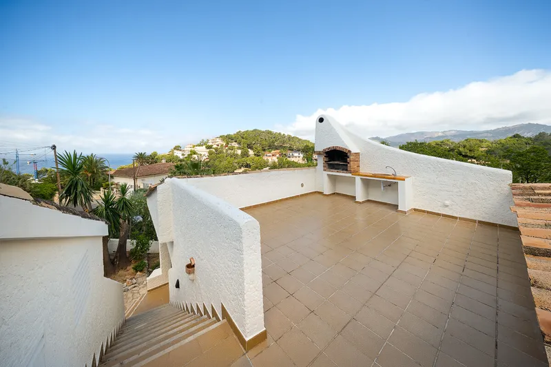 Villa in Costa de la Calma with Ocean View, Pool, Rooftop Terrace & Mediterranean Charm — photo 11