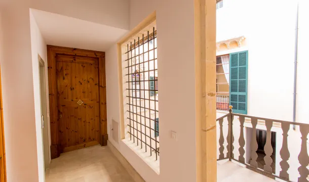 Cozy apartment in the old town of Palma — photo 12
