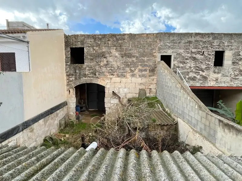 Village house with patio — photo 3