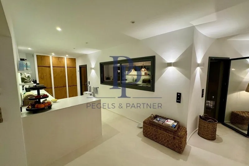 Top renovated house with rental license near the beach — photo 12