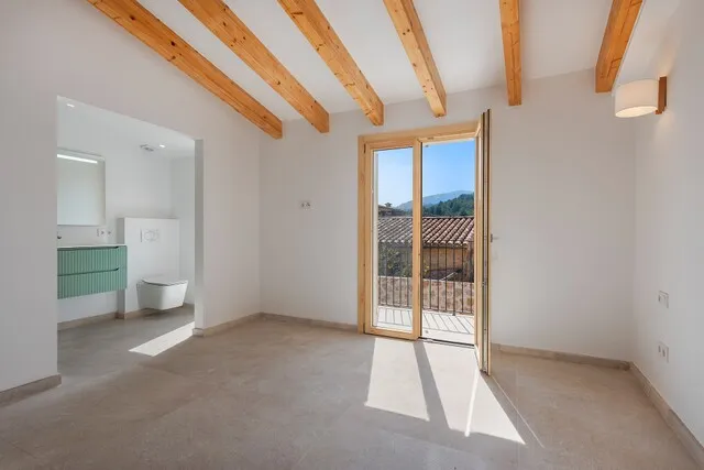 Fabulous new town house with pool for sale in Pollensa Old Town, Mallorca — photo 12
