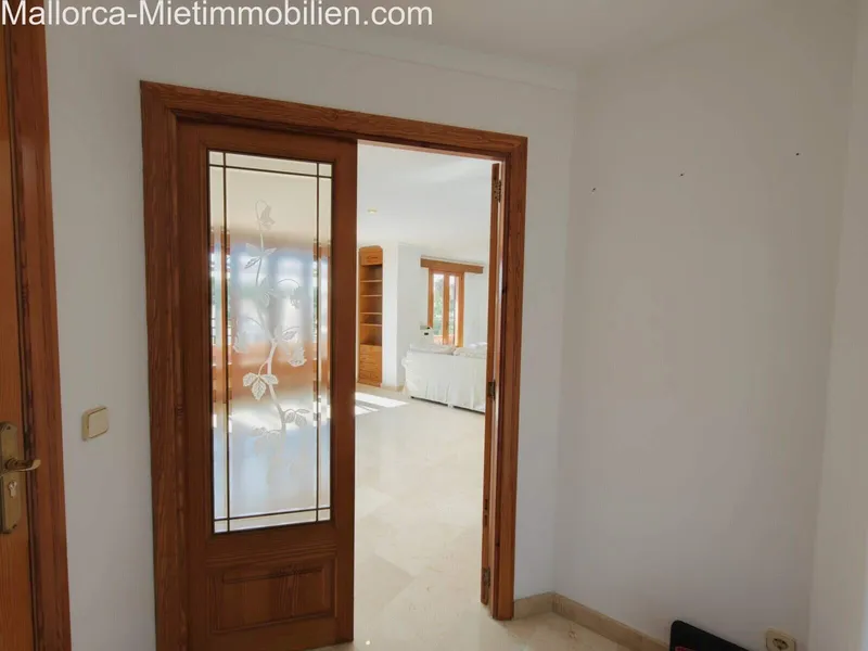 Renovated 126m² apartment with 4 rooms and sea view for rent — photo 5