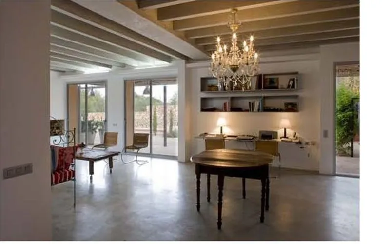 Town house divided into 4 apartments (2 with holiday rental license) totally independent — photo 3