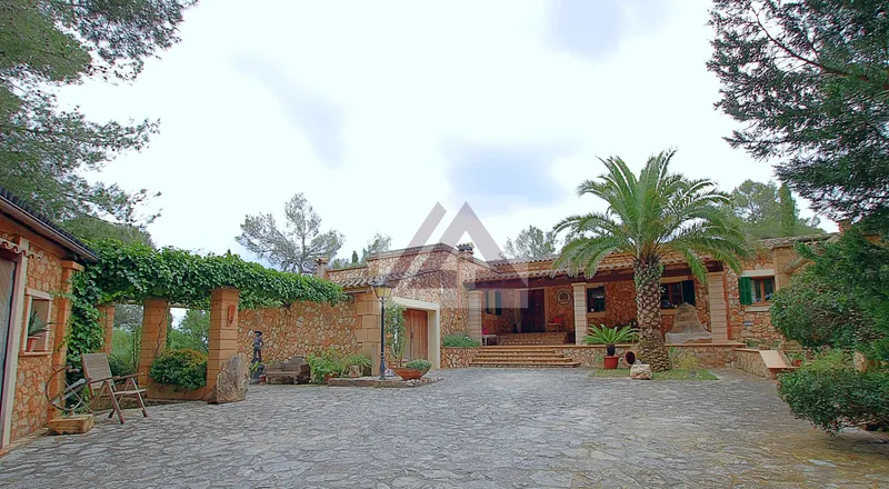 Luxury villa for sale in Manacor — photo 4