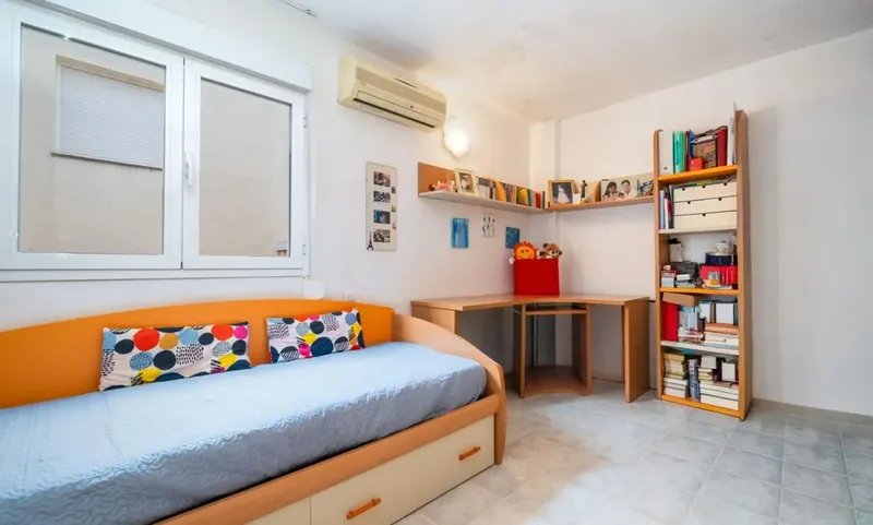 Three-bedroom duplex in the Schools Area — photo 9