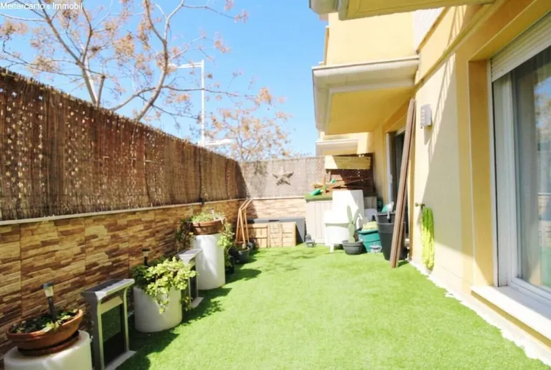 100m² ground-floor apartment with 3 bedrooms, parking space and terrace for sale — photo 10