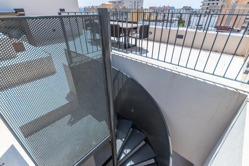 Excellent new-build penthouse with rooftop terrace and private pool in Son Armadams — photo 6
