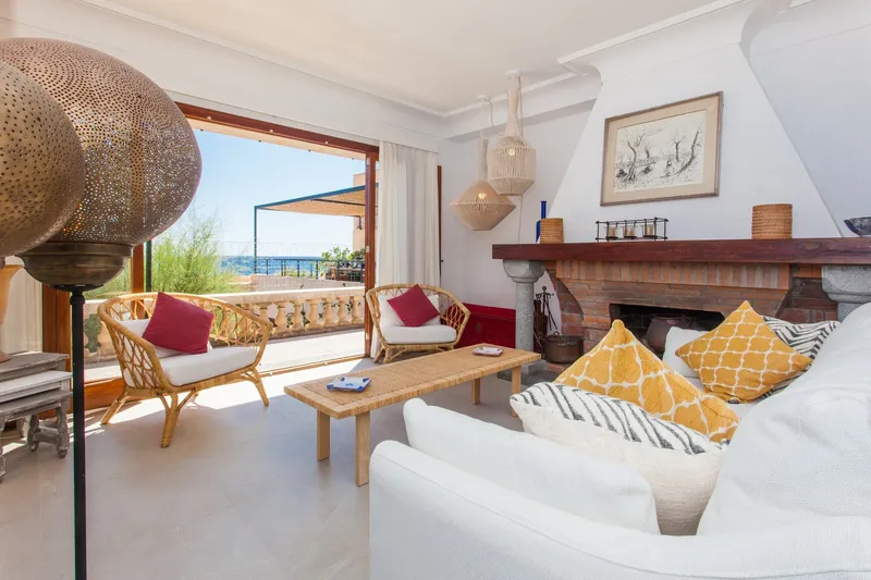 Vacation rental: Villa on the seafront in Colonia de Sant Jordi for rent — photo 7