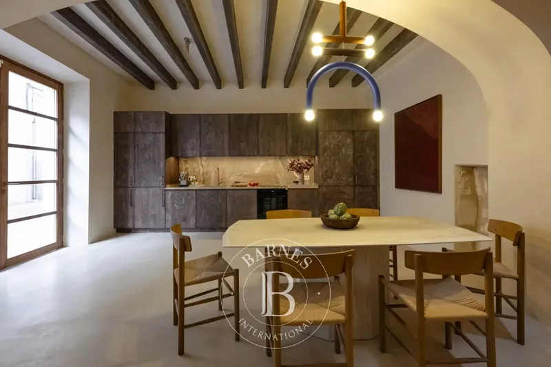 Conscious Luxury Townhouse with Terrace and Garage in the Heart of Felanitx — photo 4