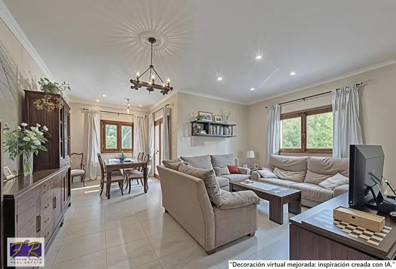 We present this magnificent single-family home, located in the sought-after Bonaire urbanization in Alcudia. Built in 2008 with a high — photo 7