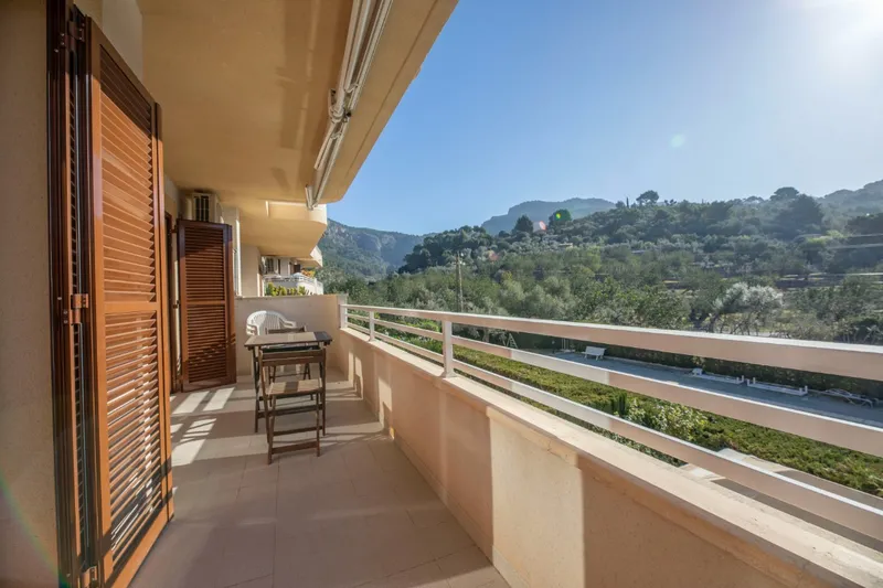 Flat with terrace, community pool and possibility of parking in Port de Sóller for longterm rent — photo 2