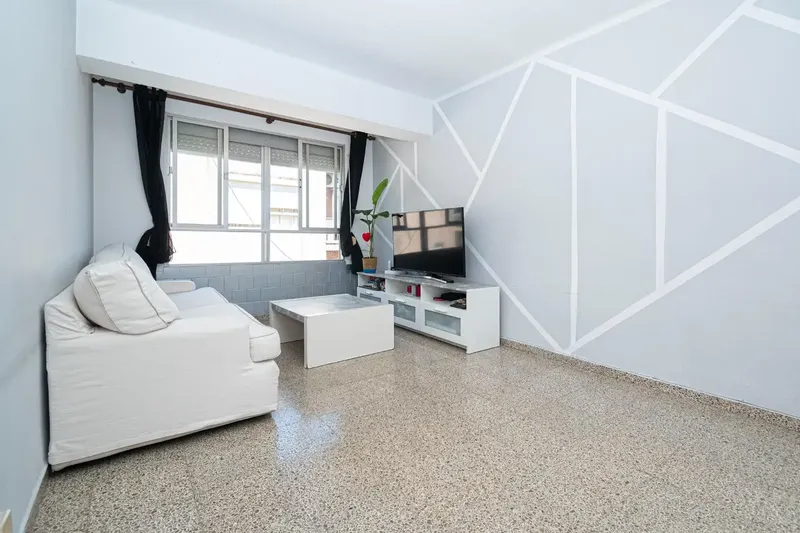 This charming apartment is located in Soledad Norte accessible by stairs from a fourth floor. — photo 6