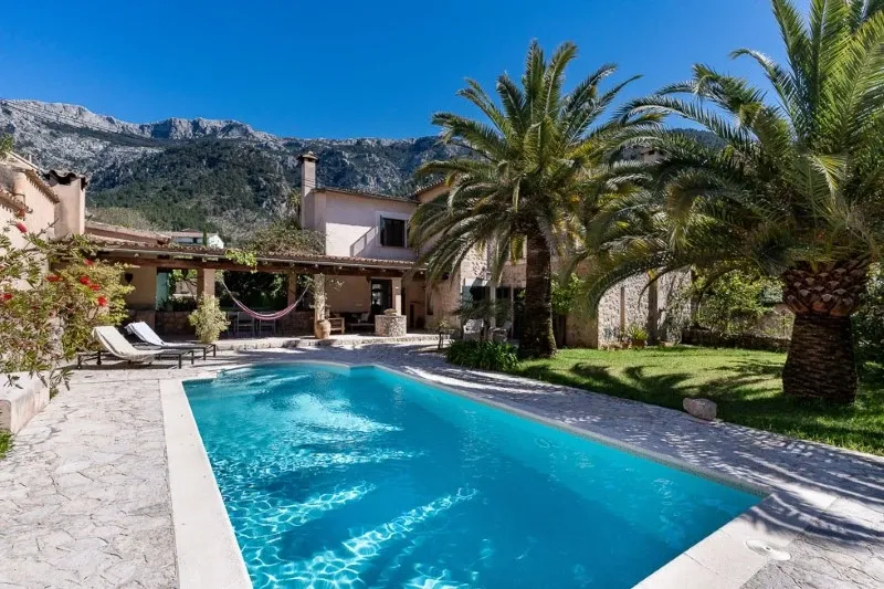 Historic villa in the alleys of Sóller with views of the Serra de Tramuntana — photo 1