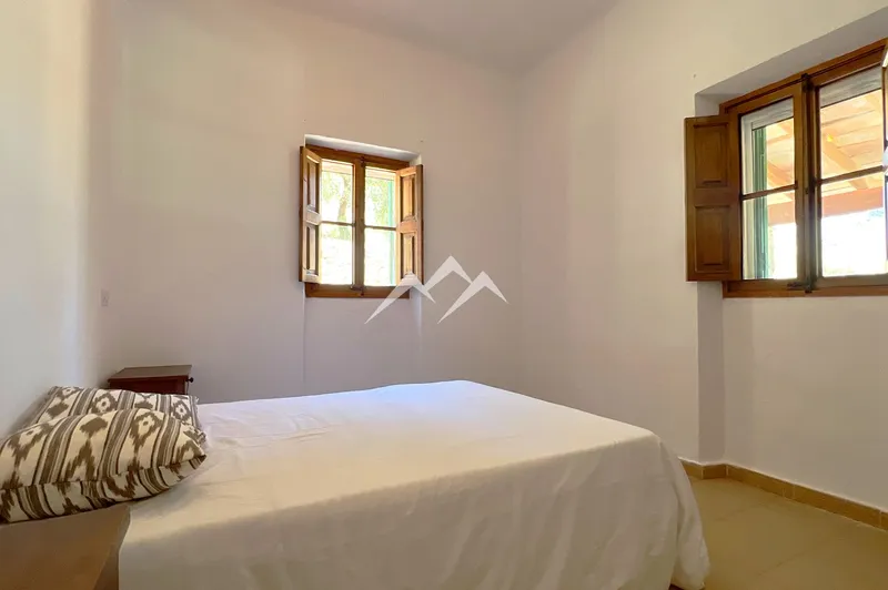 Charming finca with pool, in the middle of natural surroundings, in Puigpunyent — photo 3
