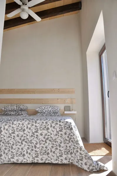 4,000m² finca with 3 rooms, pool and ETV license for sale — photo 10