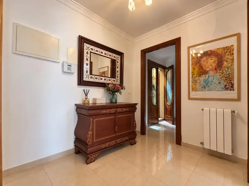 Spacious ground floor apartment of 134 m² built, a home that stands out especially for its numerous outdoor spaces and a comfortable layout — photo 12