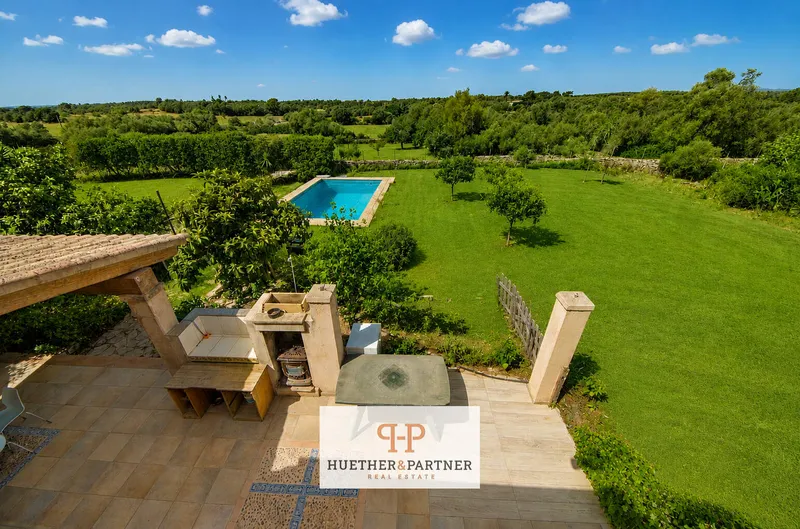 Self-sufficient 3,551 m² finca with 3 bedrooms, terrace and pool for sale — photo 5