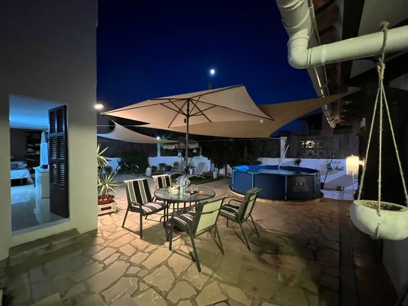 Villa near the sea between S'Illot and Cala Morlanda — photo 1