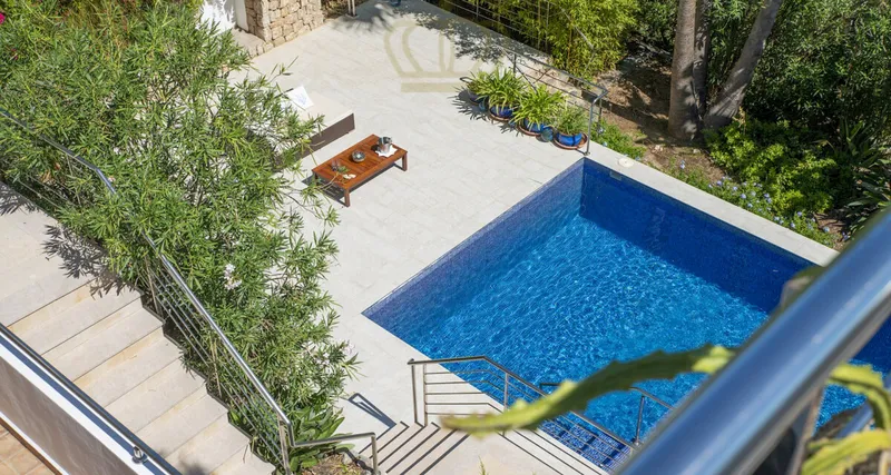 Exclusive villa in Puerto Pollensa with sea views in dreamy hillside location — photo 7