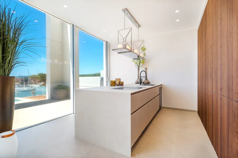 Luxurious new-build villa with sea and harbour views — photo 5