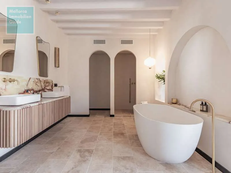 Palma de Mallorca, luxurious penthouse with terrace — photo 10