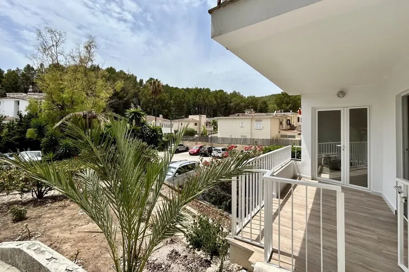 Newly renovated apartment with private garden in San Agustin — photo 1
