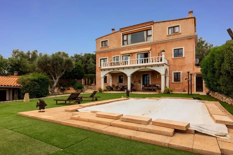 Detached house for sale in Genova — photo 1