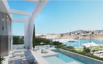 Firstline modern villa on a first class location with open views of the sea, the harbour and the coast of Nova Santa Ponsa — photo 1