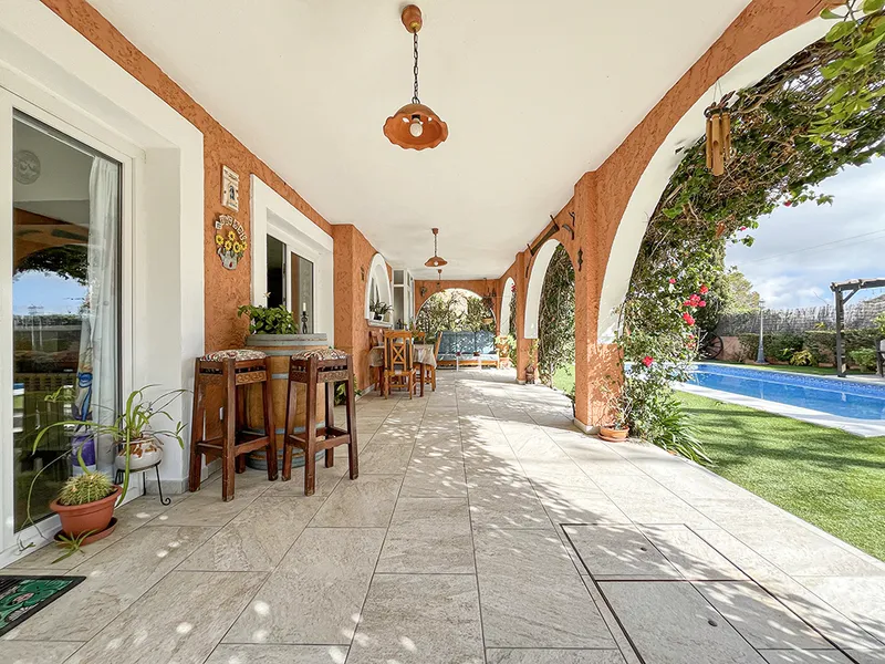 Traditional villa with garden and pool in a quiet area of El Toro Mas — photo 5