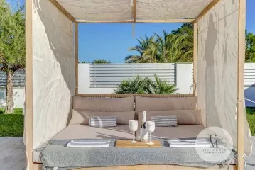 Modern Luxury Home with Sea Views, Jacuzzi and Exclusive Design, A Few Meters from the Beach in Puerto de Pollença — photo 7