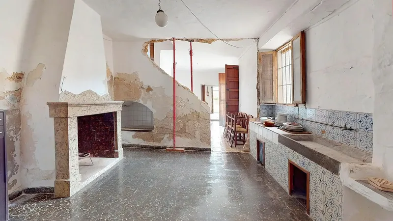 Traditional house to renovate in Ses Alqueries – Ideal for investors with vision — photo 12