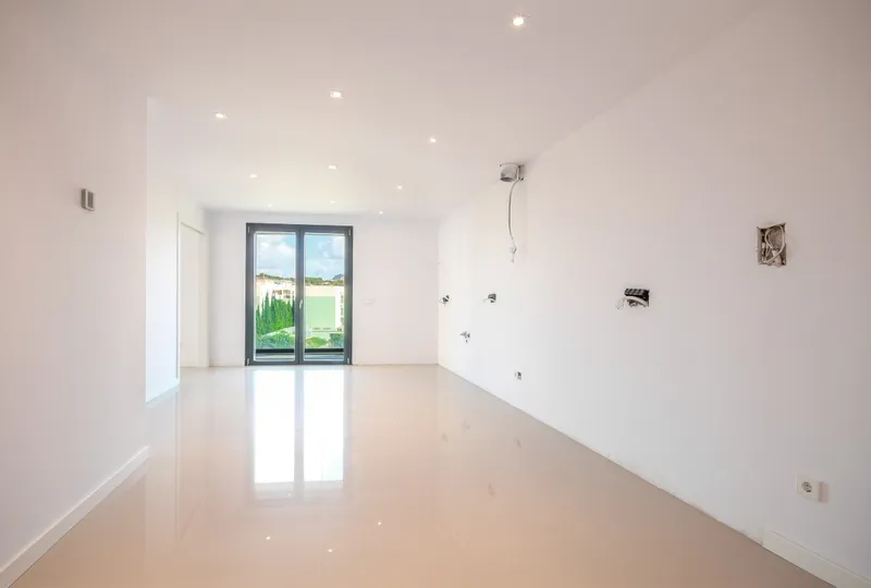 Luxurious Penthouse in the Heart of Puerto Alcúdia — photo 8