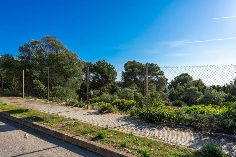 Building plot in prime location with sea views and building permit — photo 8