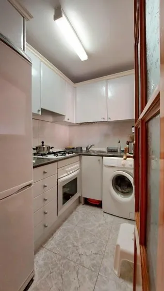 Apartment in Calvià (Santa Ponça) with 44 m² built surface, 7 m² terrace, 1 room, 1 bathroom, 100 m to the sea, lift — photo 12