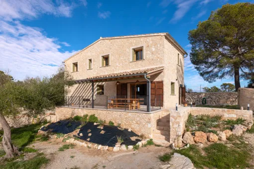 Lloret de Vistalegre, newly renovated finca for long-term rental in Lloret — photo 2