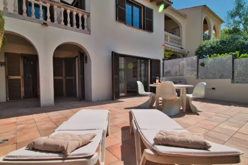 Santa Ponsa, Quiet corner house with community pool in the best location of Santa Ponça - only 500 m from the beach — photo 3