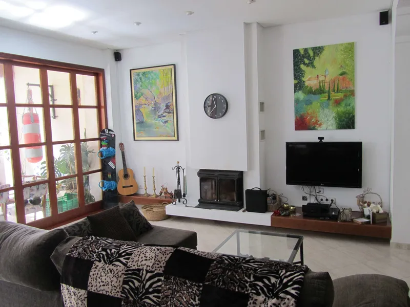 Mallorquin, refurbished townhouse in Son Servera — photo 1