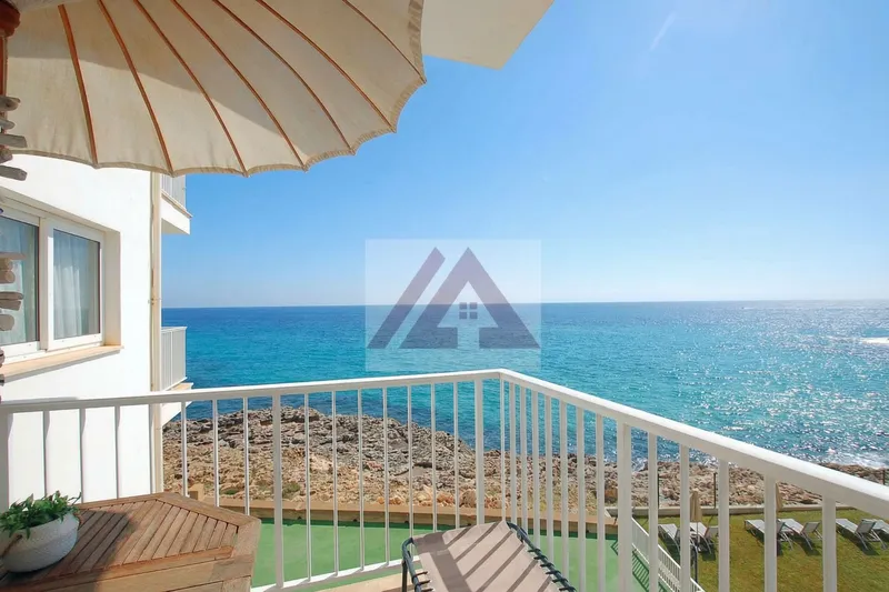 Apartment for sale in Portocolom — photo 1