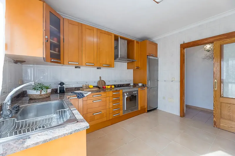 Chalet con piscina en venta en Son Ferrer — photo 12