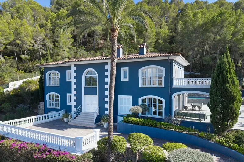 Exclusive: Independent Mediterranean villa in Son Vida - Marcel Remus Real Estate — photo 2